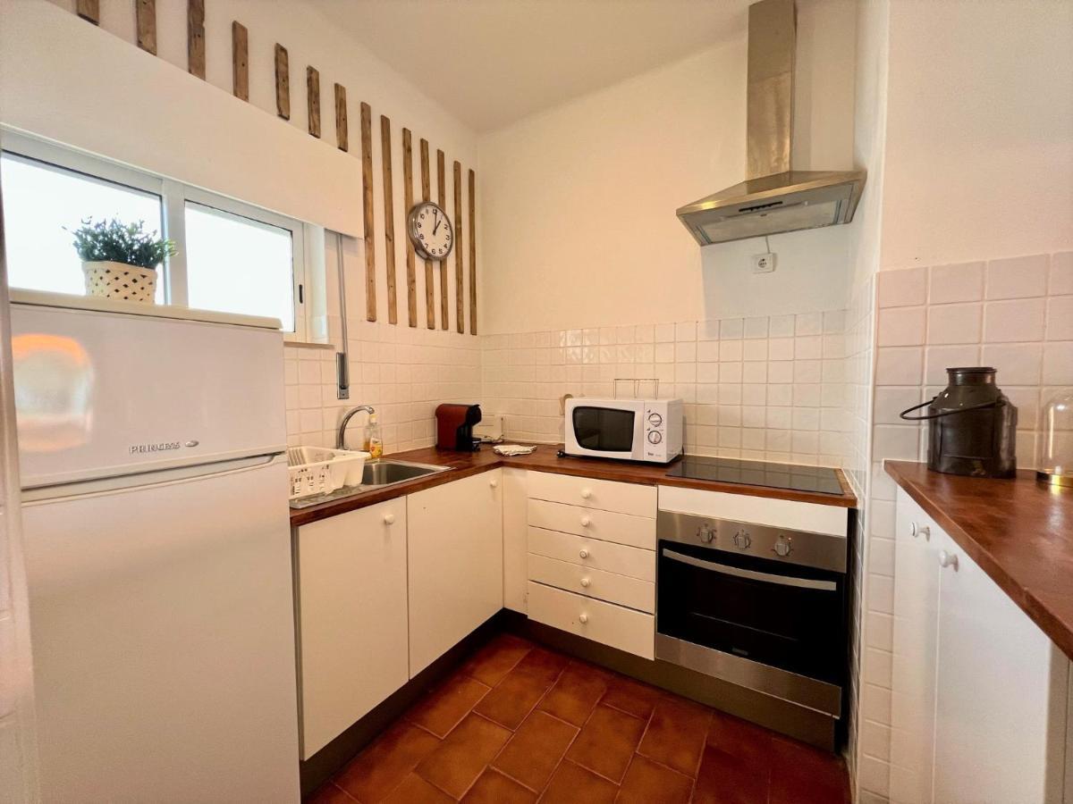 Armacao De Pera Twins 2 With Pool By Homing Appartement Buitenkant foto